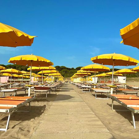 Club Vacanze In Cervia Bagian luar foto