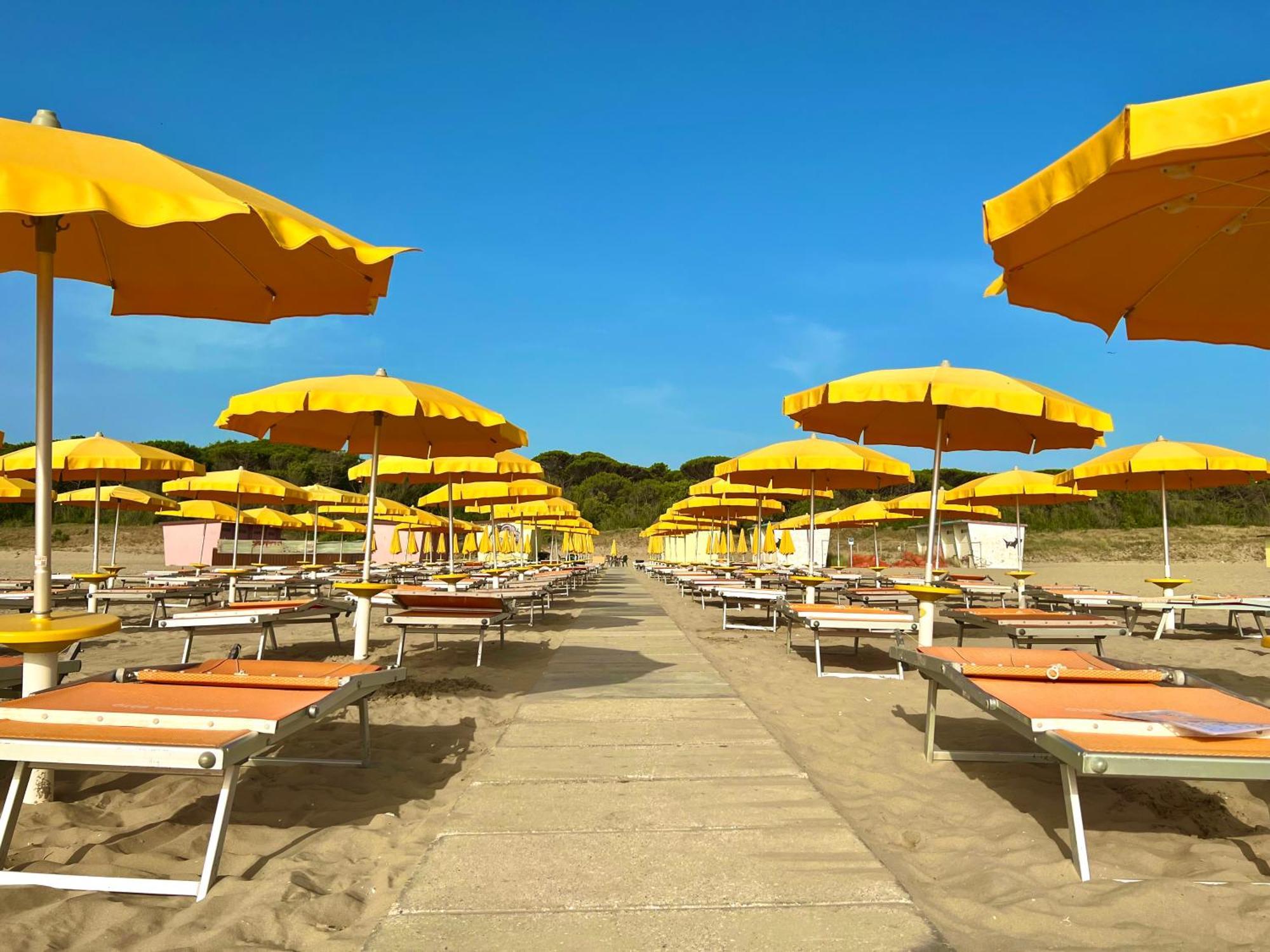 Club Vacanze In Cervia Bagian luar foto