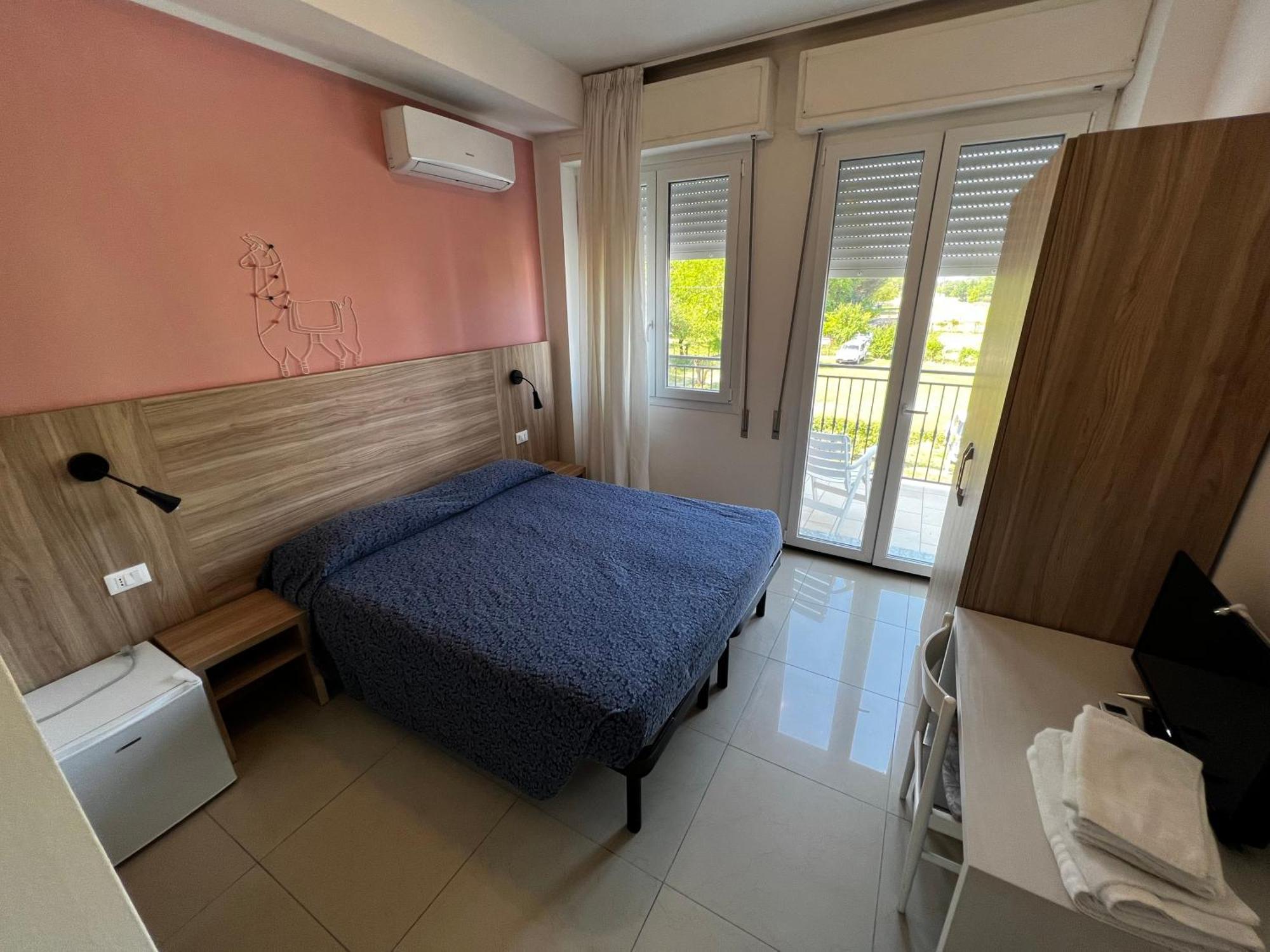 Club Vacanze In Cervia Bagian luar foto